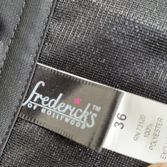 Fredericks of Hollywood Black Corset w/ Feather Belt - Picture 5 of 9